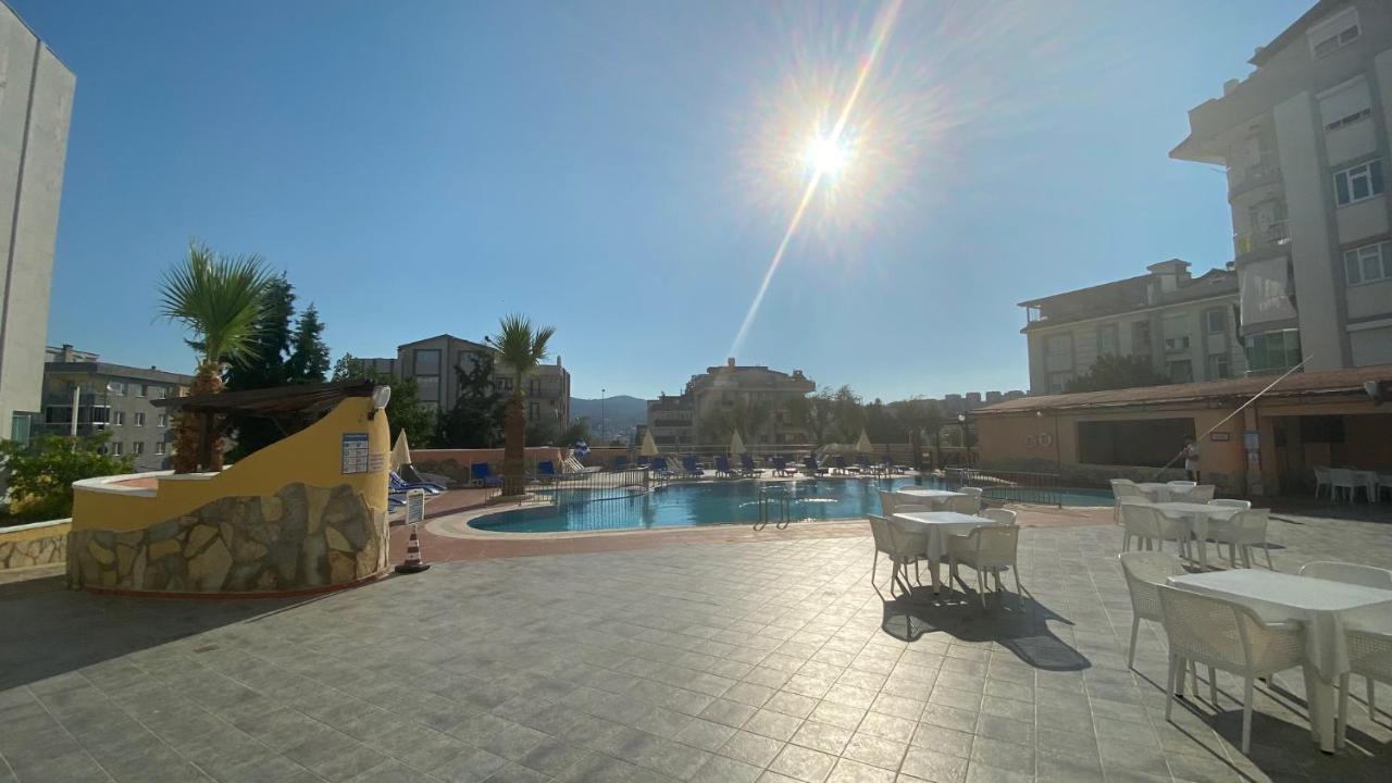 Oya Family Suites Kuşadası Ngoại thất bức ảnh