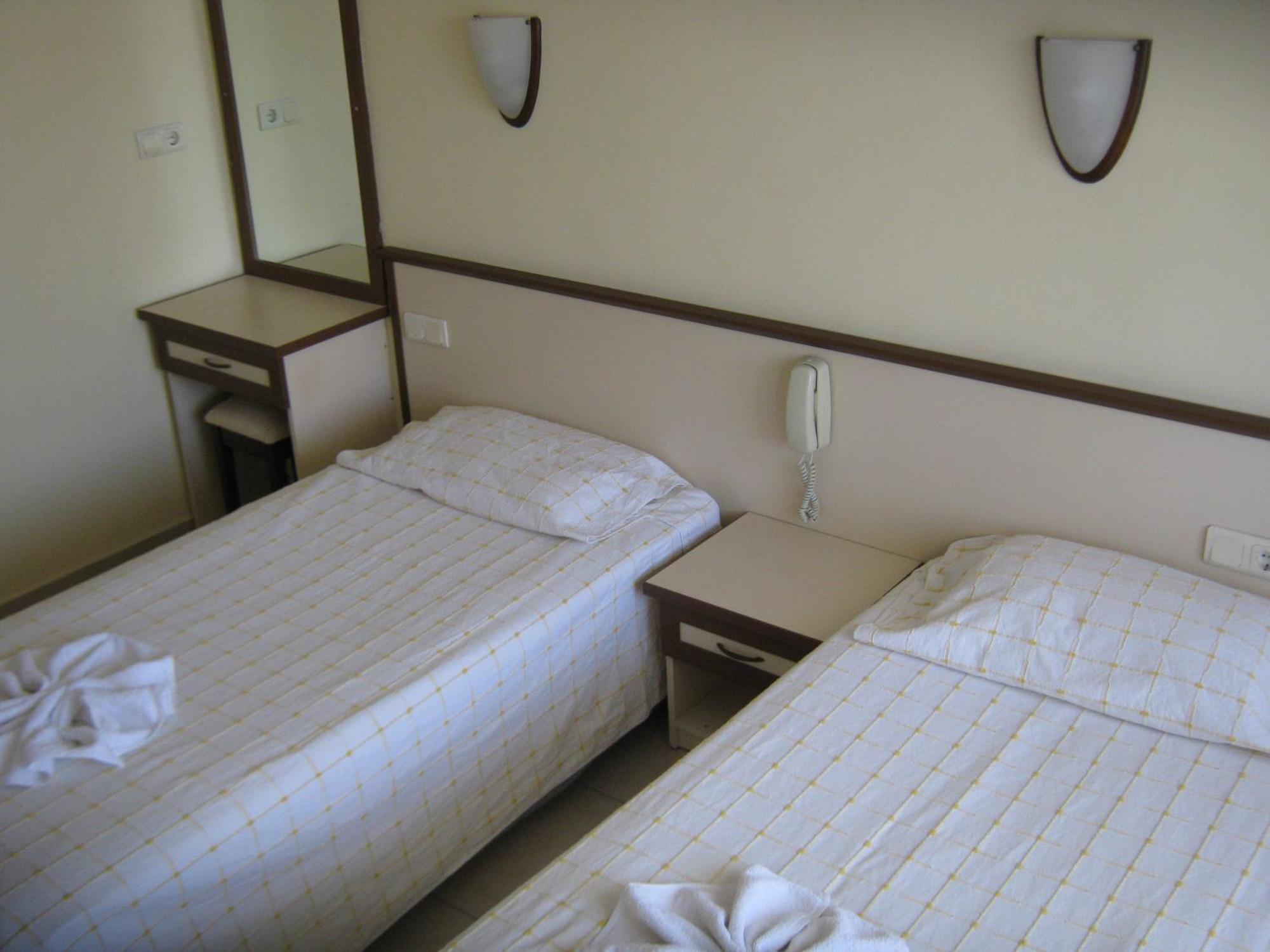 Oya Family Suites Kuşadası Ngoại thất bức ảnh