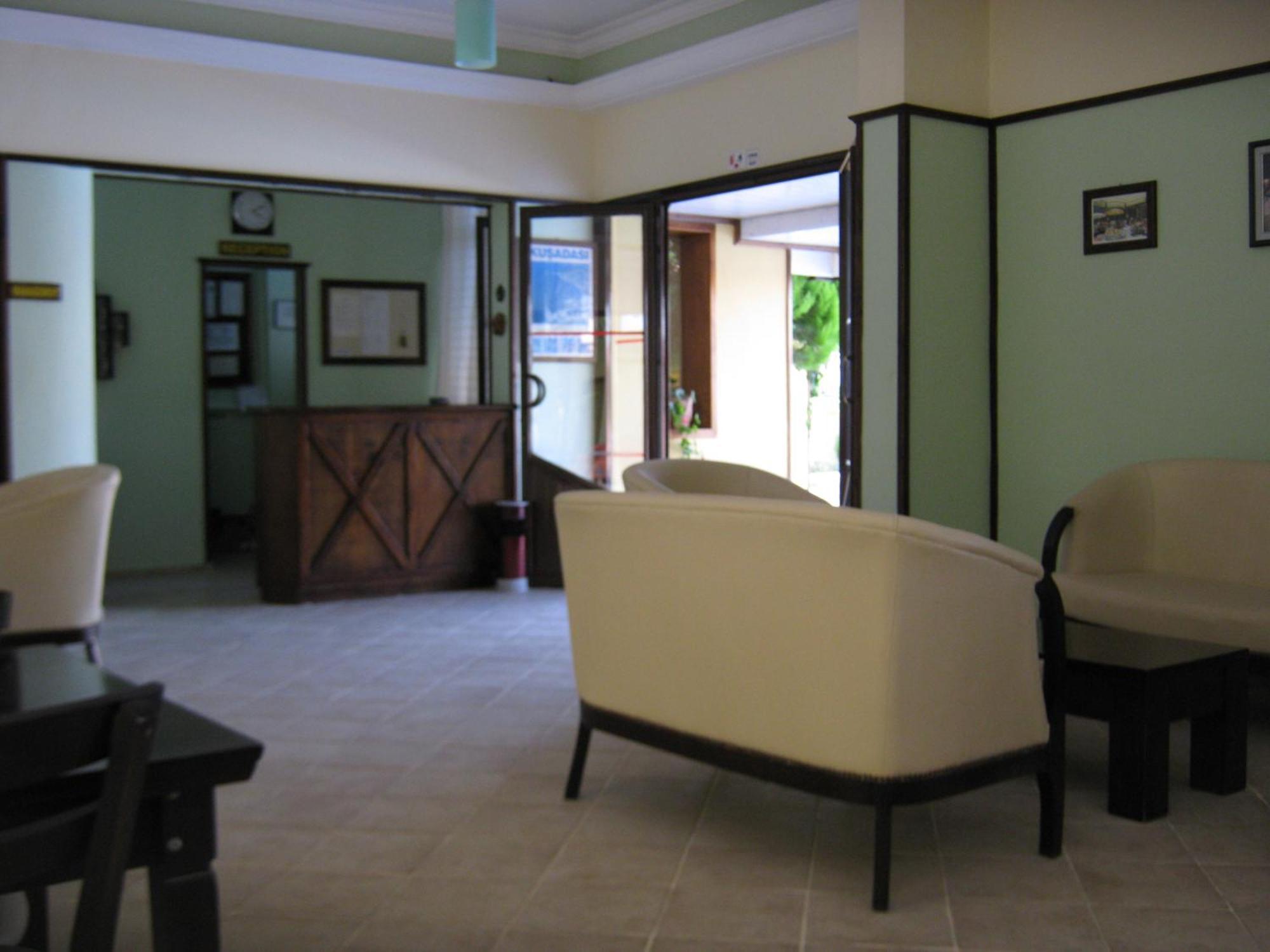 Oya Family Suites Kuşadası Ngoại thất bức ảnh
