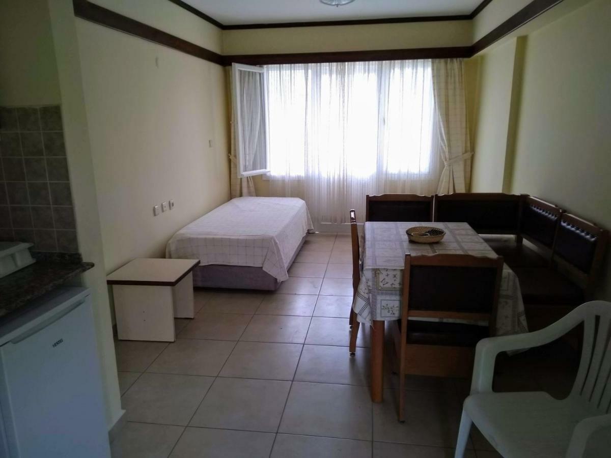 Oya Family Suites Kuşadası Ngoại thất bức ảnh