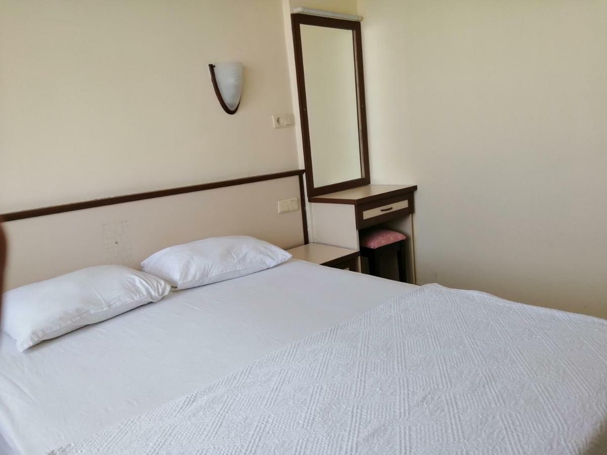 Oya Family Suites Kuşadası Ngoại thất bức ảnh